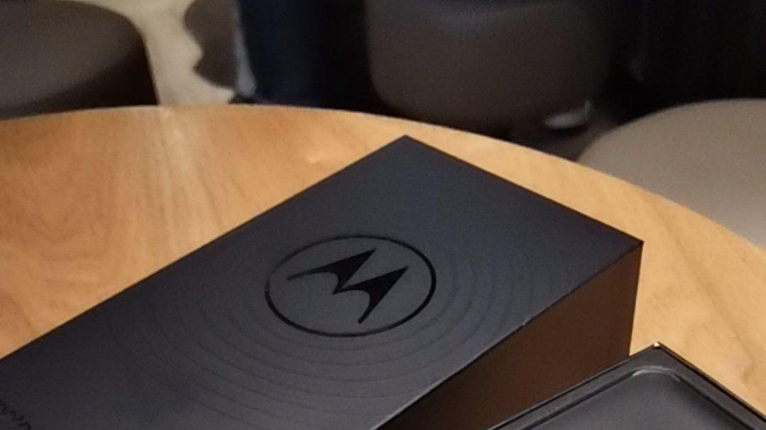 |赚钱不易，买手机更要“讲究性价比”，这3款手机适合打工一族