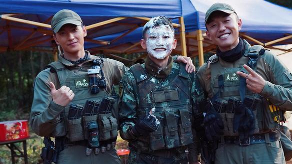 特战荣耀|《特战荣耀》别管杨洋多牛，最终他依然走在烂俗的网文套路里