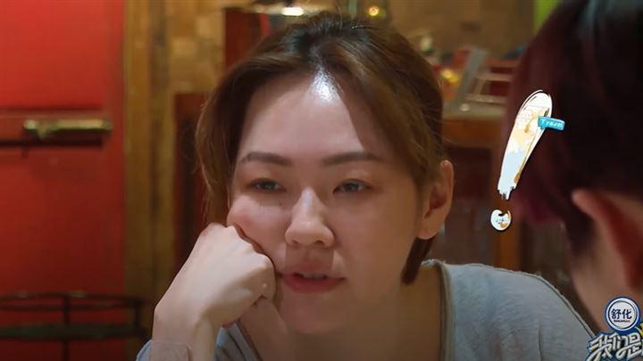 小S|小S被蜜蜂螫！大S惊吐汪小菲心声“麻烦制造者”她秒变脸