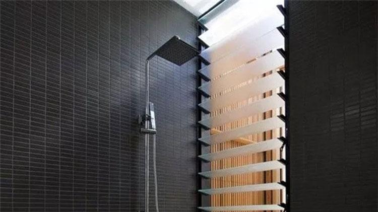 老师傅的忠告：卫生间要坚持“5不装”！小白乖乖照做就行了！