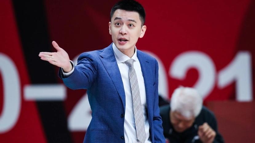 辽宁男篮|辽篮签周琦现拐点，高诗岩吴昌泽或遭放弃？杨鸣五虎上将见雏形？