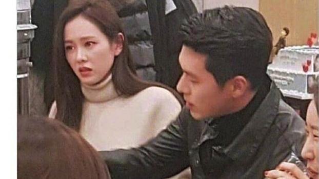 玄彬|太甜了！玄彬在聚会上给孙艺珍挡酒，替爱人悄悄地喝掉