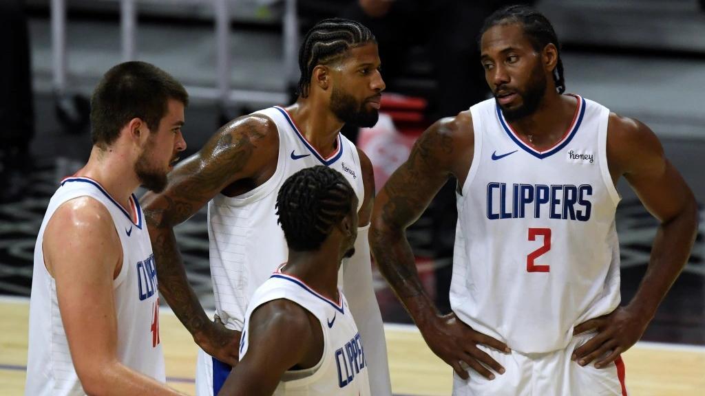 勒布朗·詹姆斯|NBA高管投票谁是当今联盟顶级巨星？詹姆斯列第五