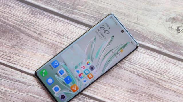 为什么建议大家考虑荣耀80而不是Pro版？五点原因，望周知
