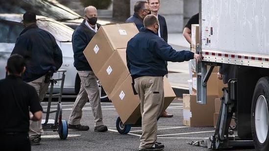 特朗普|落差太大！明明以前在美政府身处要职，现在却连工作都找不到