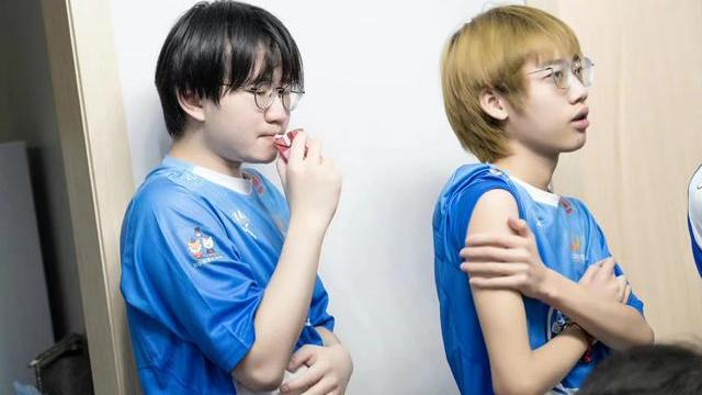 狼队|狼队4-0GK，Fly创2项个人纪录！“狼星”总决赛交手3次，狼队全胜