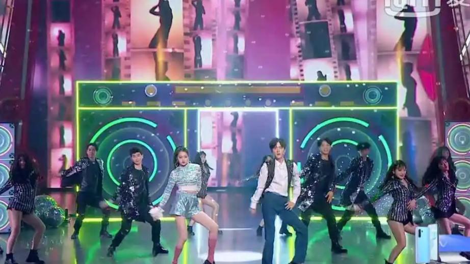 华晨宇|王牌这一期，华晨宇进步很明显，有主动接梗