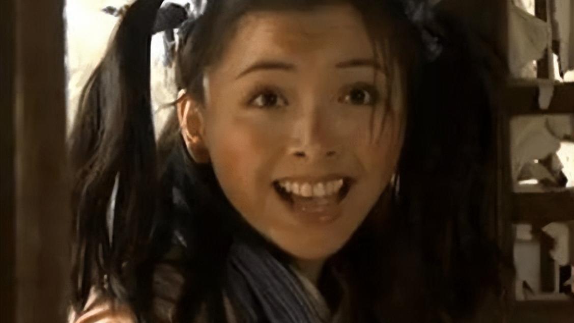 张雨绮|同样是“又虎又飙”，把黄小蕾和张雨绮放在一起，区别就出来了