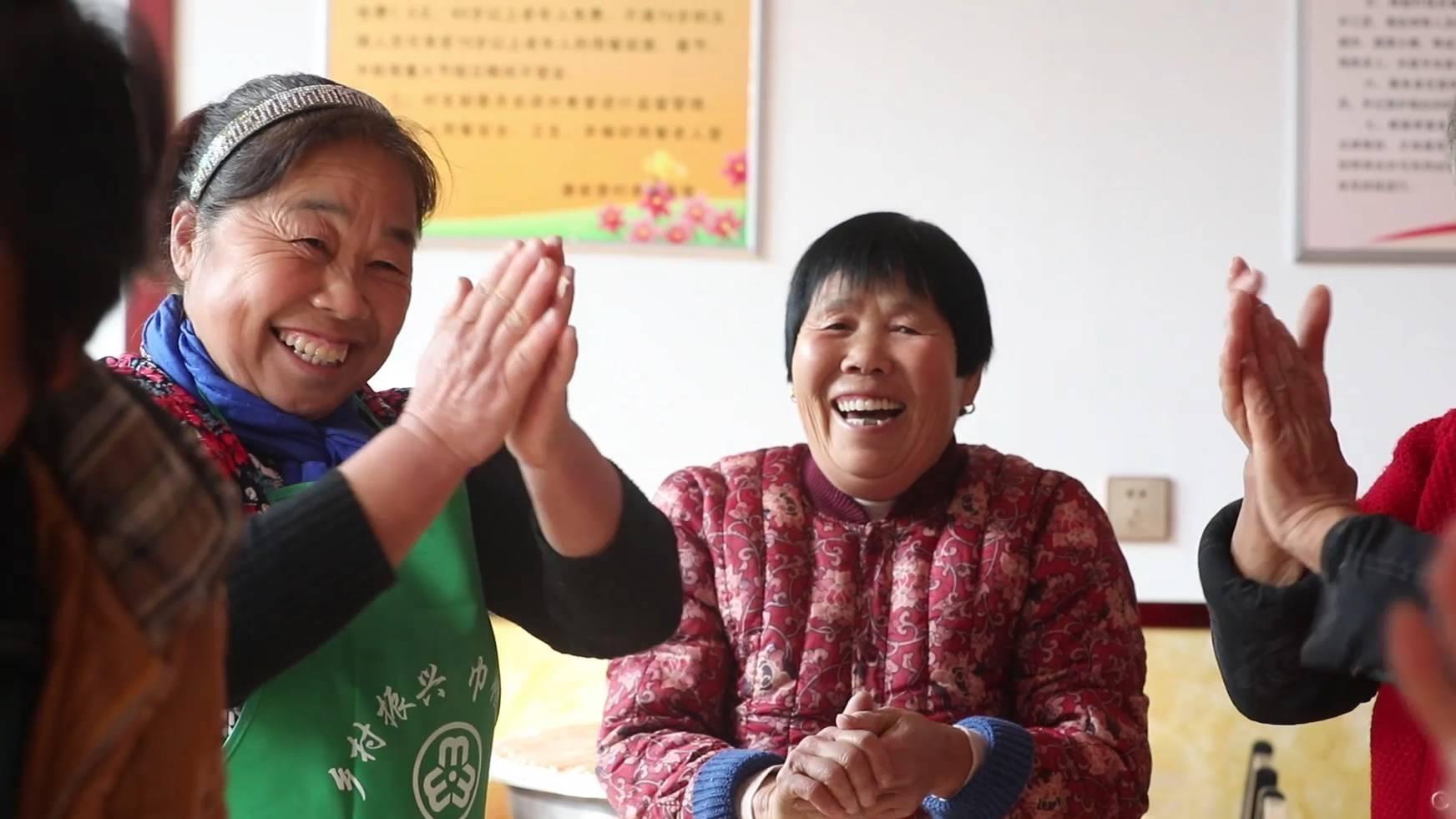 疾病|56岁大娘高血脂半年恢复正常，医生直言：2件事做得好