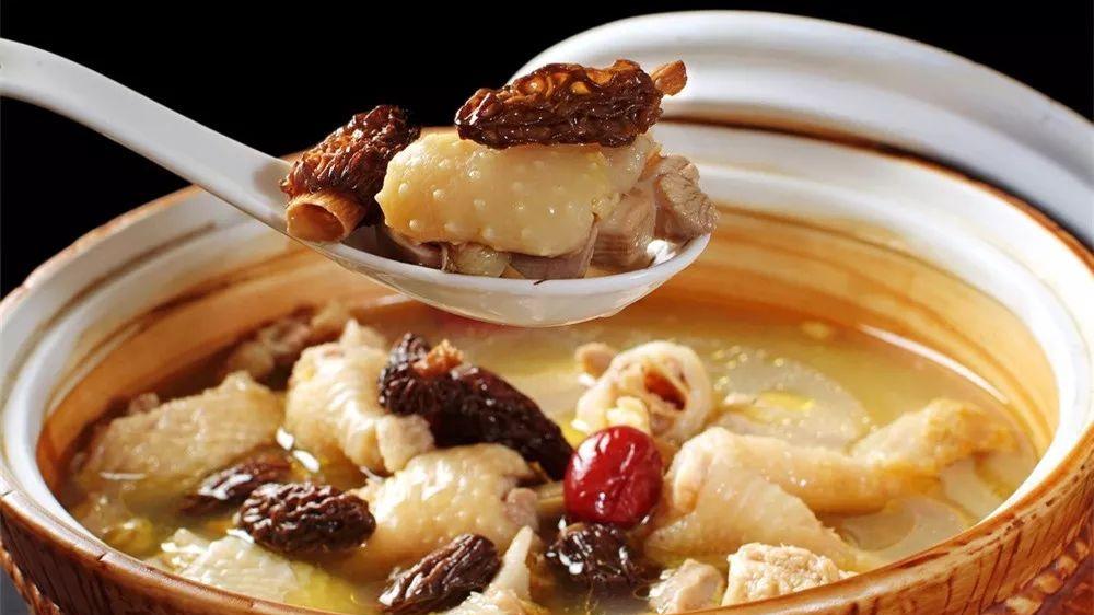 甲状腺|营养汤变“毒汤”？卫生组织声明：喝它等于喝油，是“自毁”甲状腺，早远离