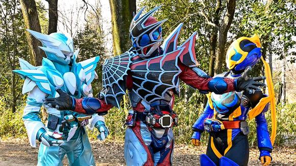 acgn漫评|假面骑士礼拜四开启投票：狩崎能否变身成功？门田也有过这种待遇