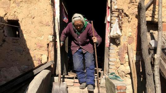 长寿|对自己，对家人，对社会来说，有时候长寿是一种痛苦。你认同这个说法吗？