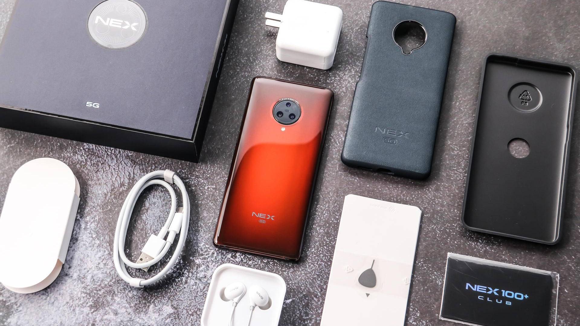 钉钉|不急功近利从而实现反超，vivo X Fold这步“棋”下得确实高