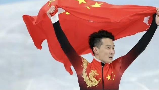 短道速滑|在争议中加入中国国籍！“他是中国人”感动全网，为何人气颇高？