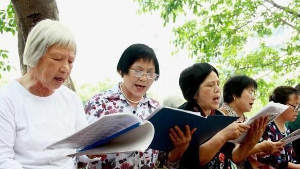 自由职业者|延迟退休“新进展”：女性自由职业者退休时间已明确，与工龄有关