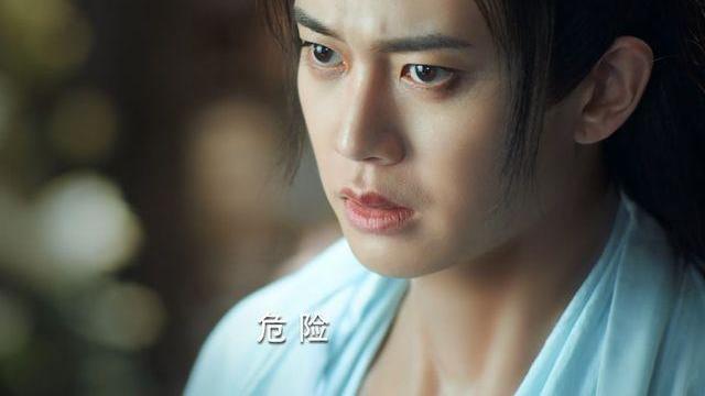 甄子丹|任嘉伦白鹿表情包被玩坏，被用作核酸检测示范图，网友：让我笑会