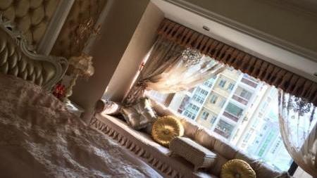 爸妈花80万给弟弟装修婚房，看到的那一刻，我真的哭了