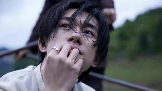 易烊千玺|国家话剧院官宣3人已被录取，称面试过程合规，网友提出4点质疑