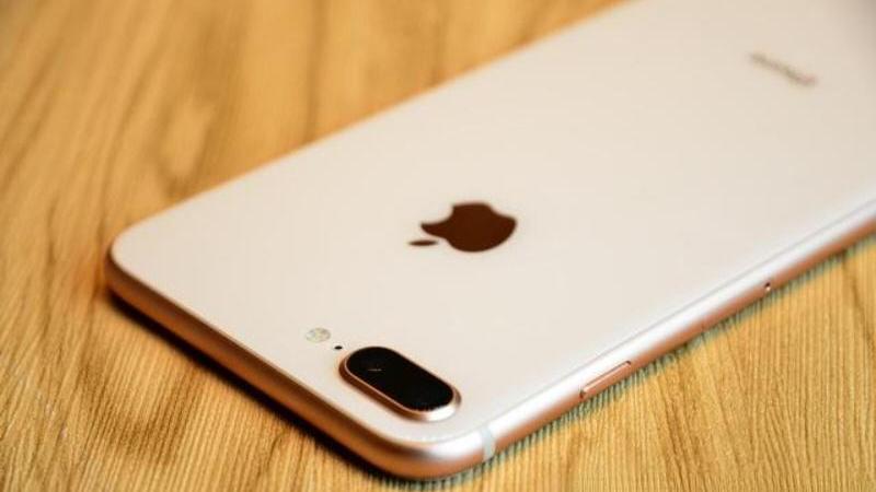 摩托罗拉moto x|iPhone8P从ios15.3升到ios15.6正式版，难以置信的优化