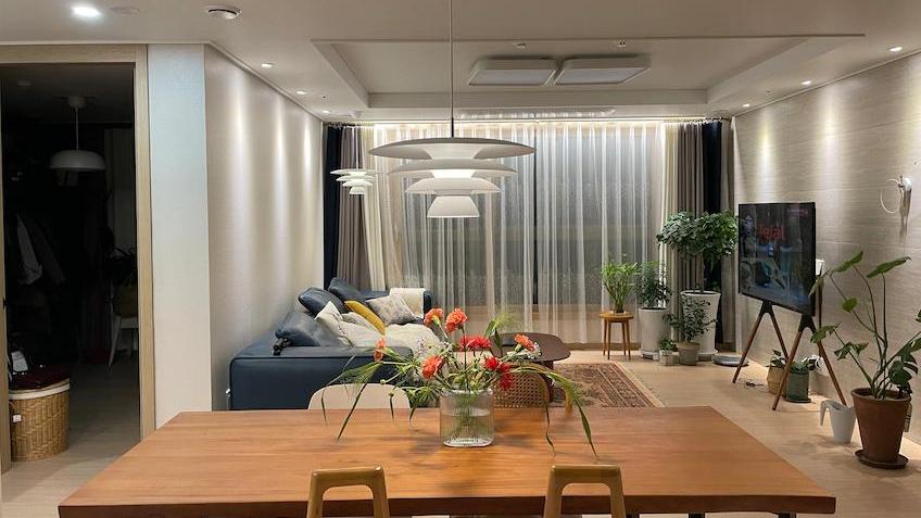 93㎡的房子，业主遵循内心选择，简简单单的效果反而舒适有品位