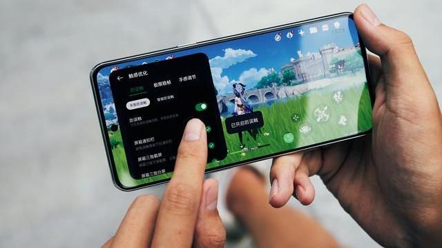 一加科技|连游戏手机都比不了的屏幕素质，一加Ace Pro的体验真绝了