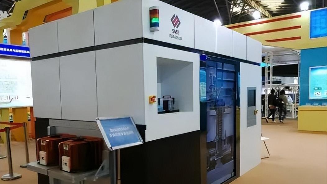 path|关键时刻，光刻机来了！荷兰ASML正式宣布