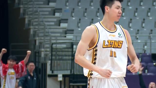广厦|17分2板2帽！广厦第四少诞生，23岁悍将有能力入选中国男篮