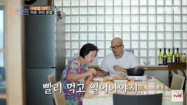 大S|大S新婆婆“私下模样”曝光！多年坚持替儿做1事：超传统