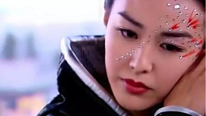 |16年前的神话剧，只怪配角气场太强大颜值又太高，让女主像丫鬟