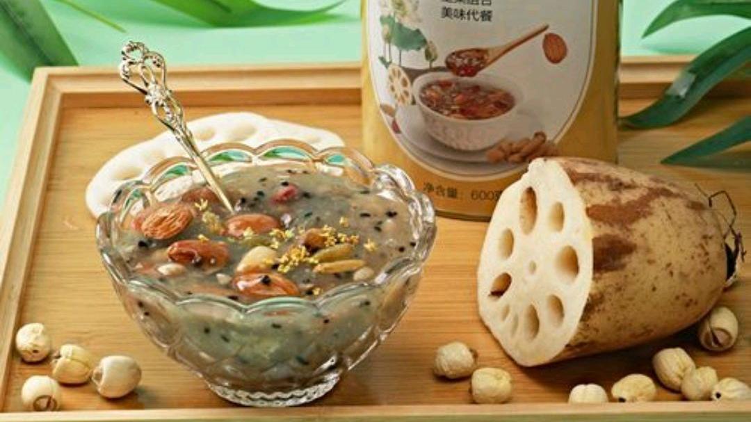 脾胃|女性绝经后，会出现“下滑式”衰老吗？不贪2事，爱3物，人更年轻