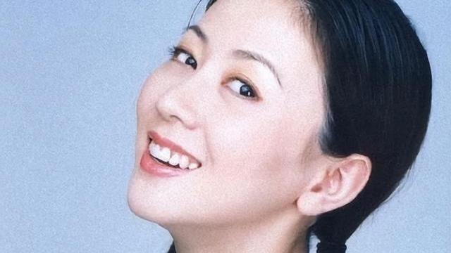 汤加丽|因一次选择，汤加丽失去亲情和爱情，官司缠身，46岁仍孤身一人