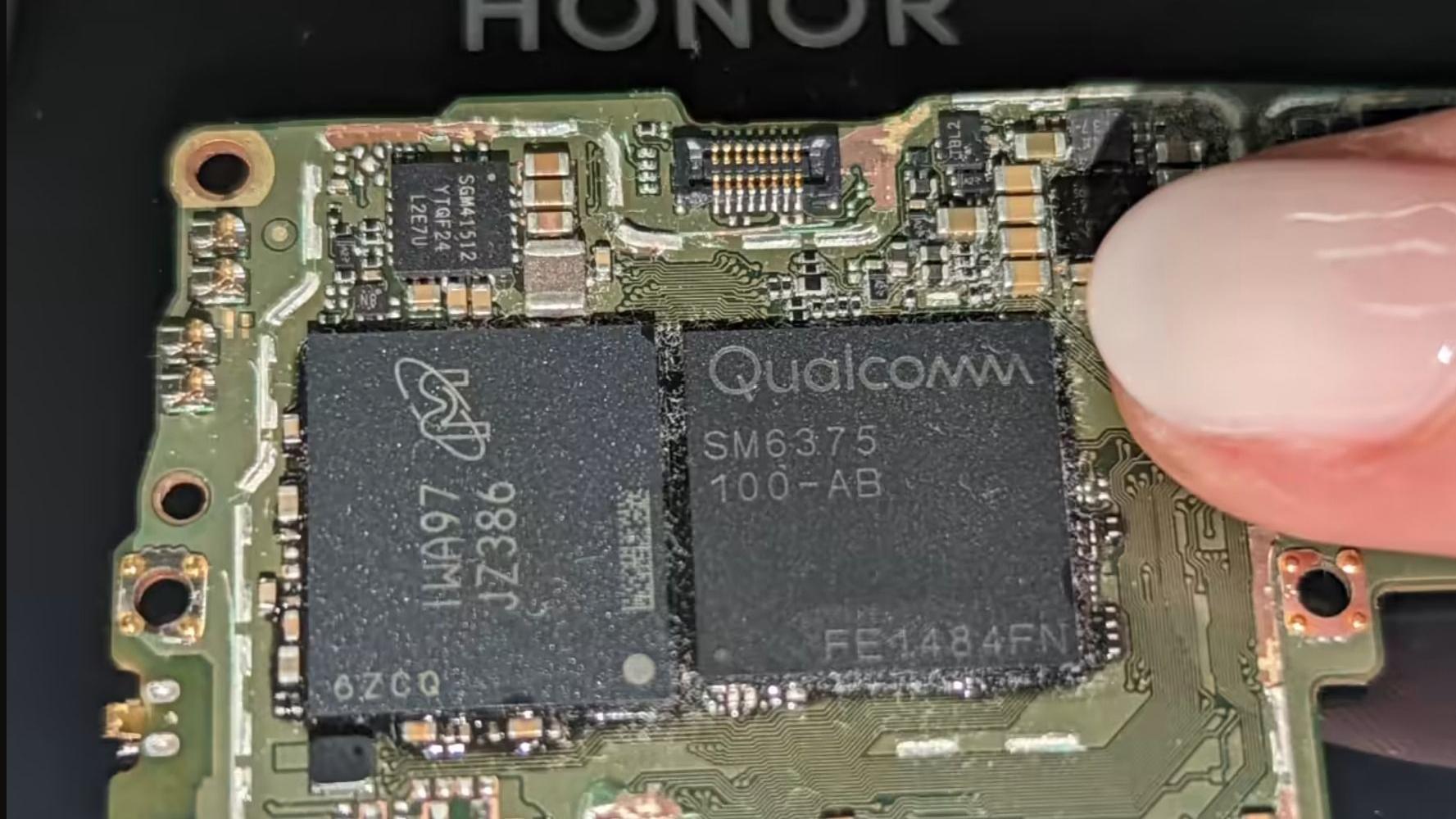 华为荣耀|荣耀 X30 5G 组件故障显示对美国的依赖高达 40%