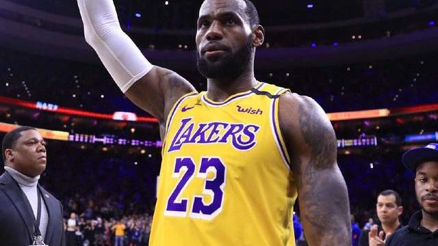 勒布朗·詹姆斯|不要信里奇保罗！NBA名记曝詹姆斯会离开湖人内幕，球迷称合理