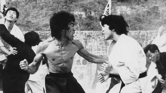 李小龙|成龙为什么对李小龙不服气？有一些我们看不见的原因