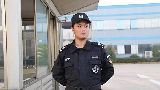 济南|公司招聘保安，月薪2500-5000，应聘者要求工资5000，当场被录用