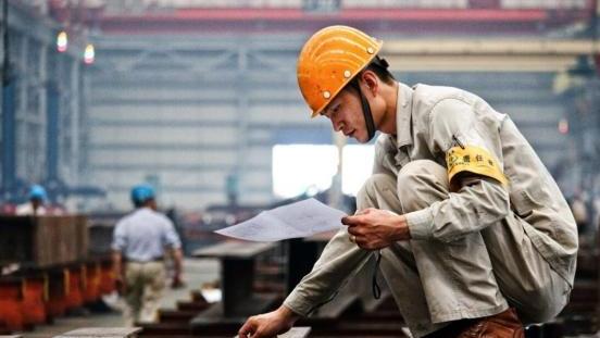 用工荒|“开工潮”变“用工荒”？月薪8000也招不到人？90后：全是套路