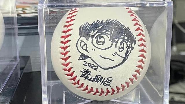 名侦探柯南|名侦探柯南：青山刚昌最新签绘公开，柯南现身职业棒球联赛开幕式