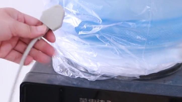 空调|抄电表员提醒，家中4件电器不拔插头，每月电费翻倍交，早知早好