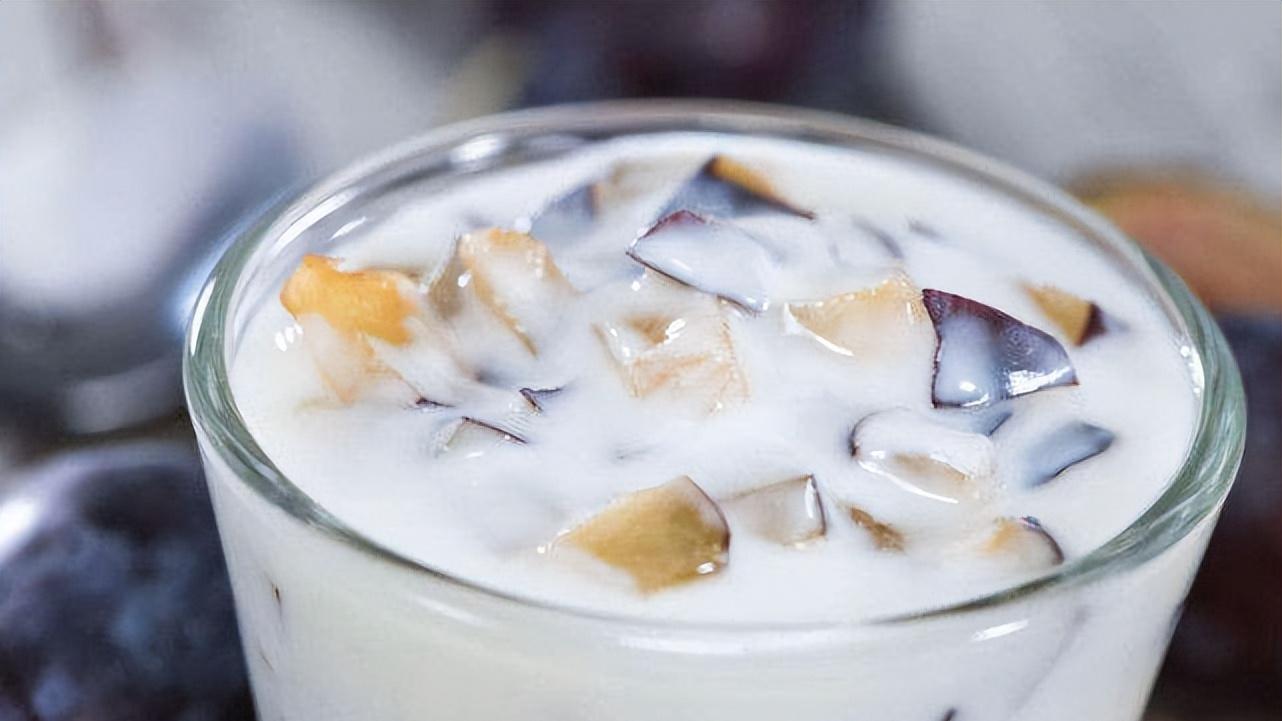 高血压|过期牛奶、过期酸奶还能不能喝？不喝就是浪费？别用无知害自己