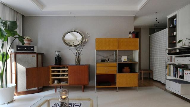 一个38岁女律师的家：独居90㎡，与狗为伴，自由自在，快乐翻倍！