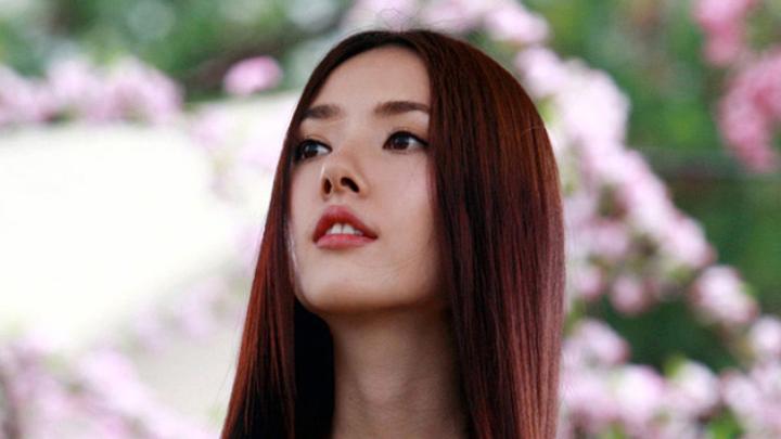 郭碧婷|有种“整容”叫郭碧婷结婚，向佐还是那个向佐，她却判若两人