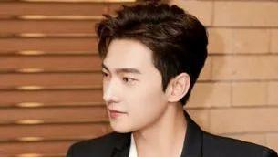 周雨彤|小八卦，杨洋，周雨彤，田曦薇，刘雨昕