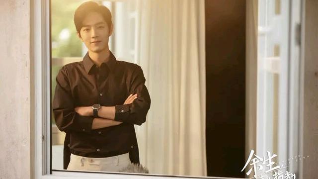 肖战|肖战《最幸运的幸运》上线即入全球榜单，在最好的年龄遇到顾魏！