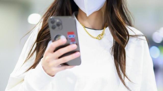 黄晓明|baby含泪讲述了离婚真相，和黄晓明离婚不是“过河拆桥”