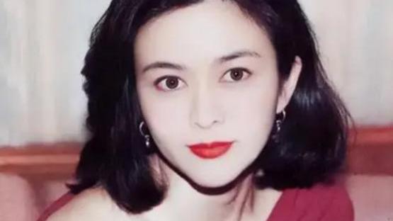 萧蔷|12位中老年女星现状，萧蔷身材苗条，李丽珍珠圆玉润