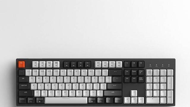 |京东京造C2机械键盘，良好轴承，敲击不吵闹