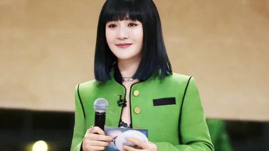 谢娜|谢娜，真不应该犯这样的错误！