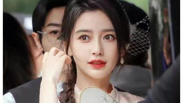 Angelababy|杨颖转战新综艺，跑男不再是唯一，资源焦虑还是另有隐情