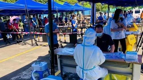 老虎|全球首款可穿戴式的空调推出了！把凉爽穿在身上可舒服了