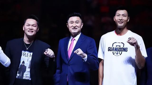 斯蒂芬·库里|恭喜！杜锋拿到新合同，广东宏远加大投入，夺回CBA总冠军